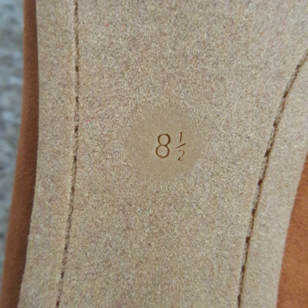 Old Navy Suede Pumps - Picture 4 of 5